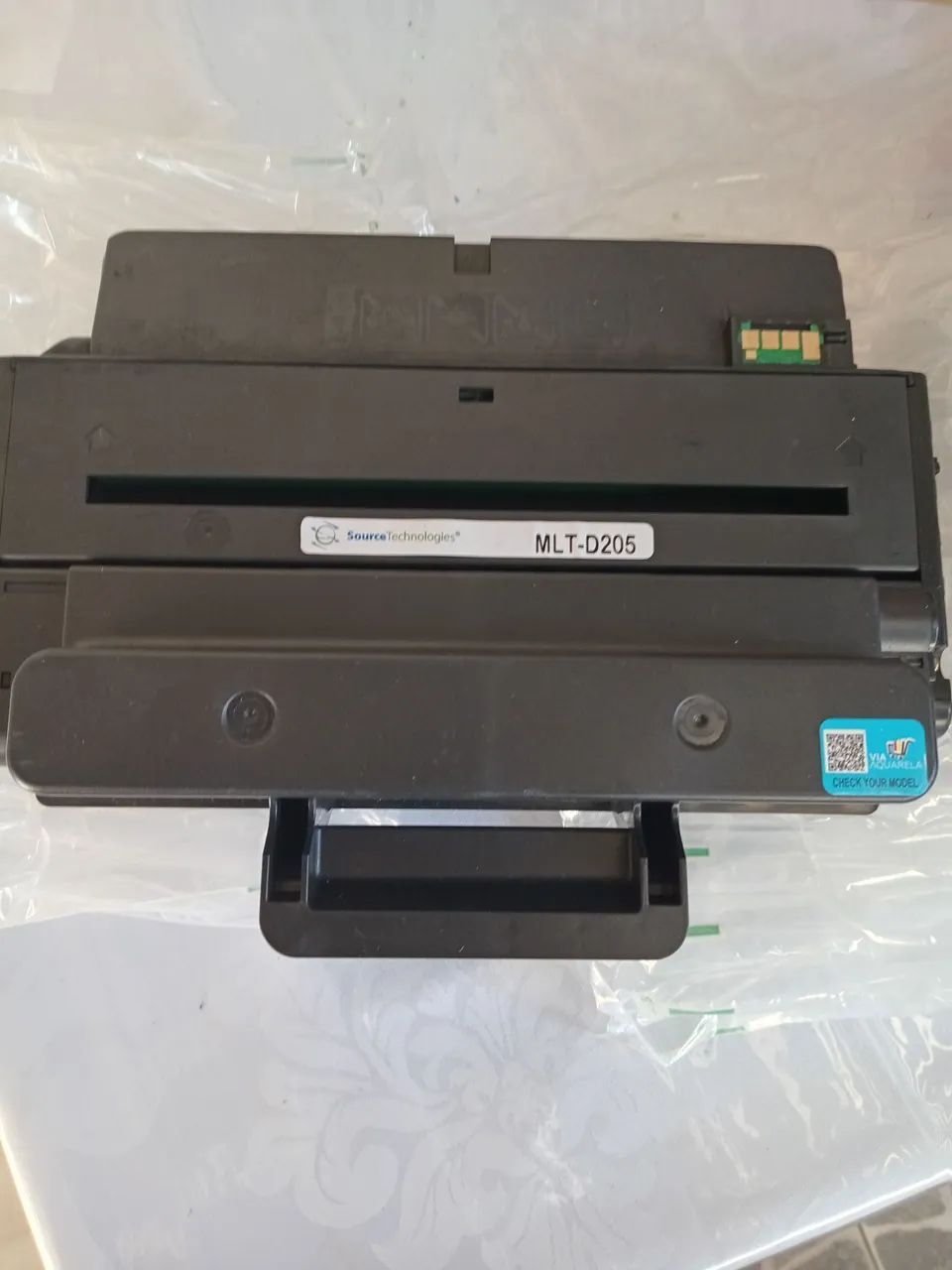 SELLING EMPTY (04) TONERS FOR REMANUFACTURING, PRICE PER UNIT.64617795708161121