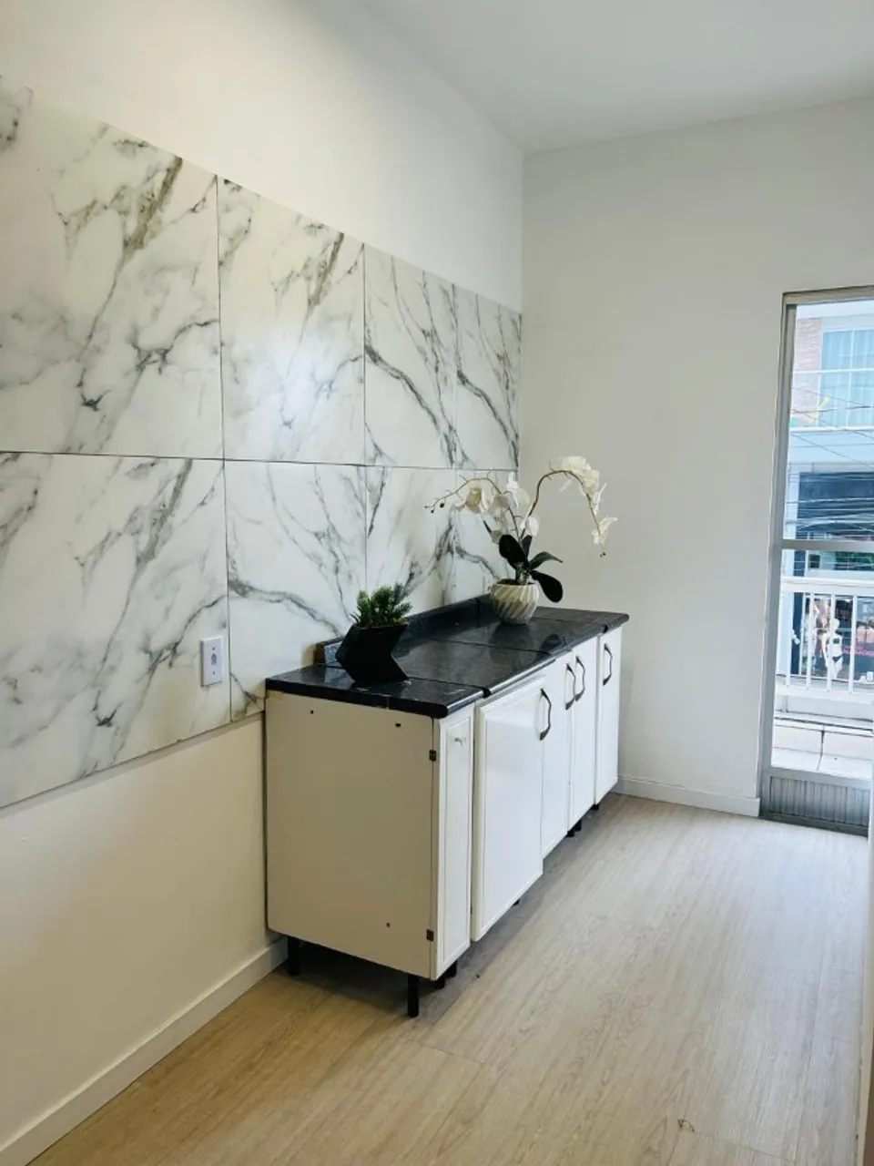 Apartamento semi mobiliado centro de Navegantes Próximo ao Bistek