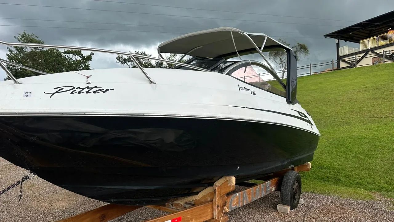 Lancha Facker 230 - Impecável - Foto 10