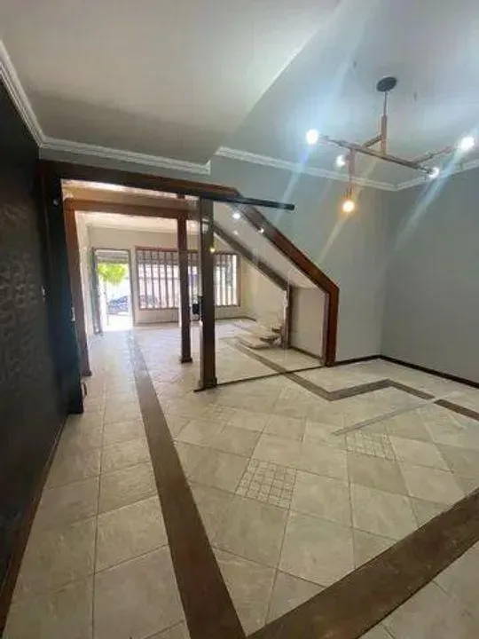 Casa para Venda em Sorocaba, Jardim Faculdade, 3 dormitórios, 4 banheiros, 2 vagas
