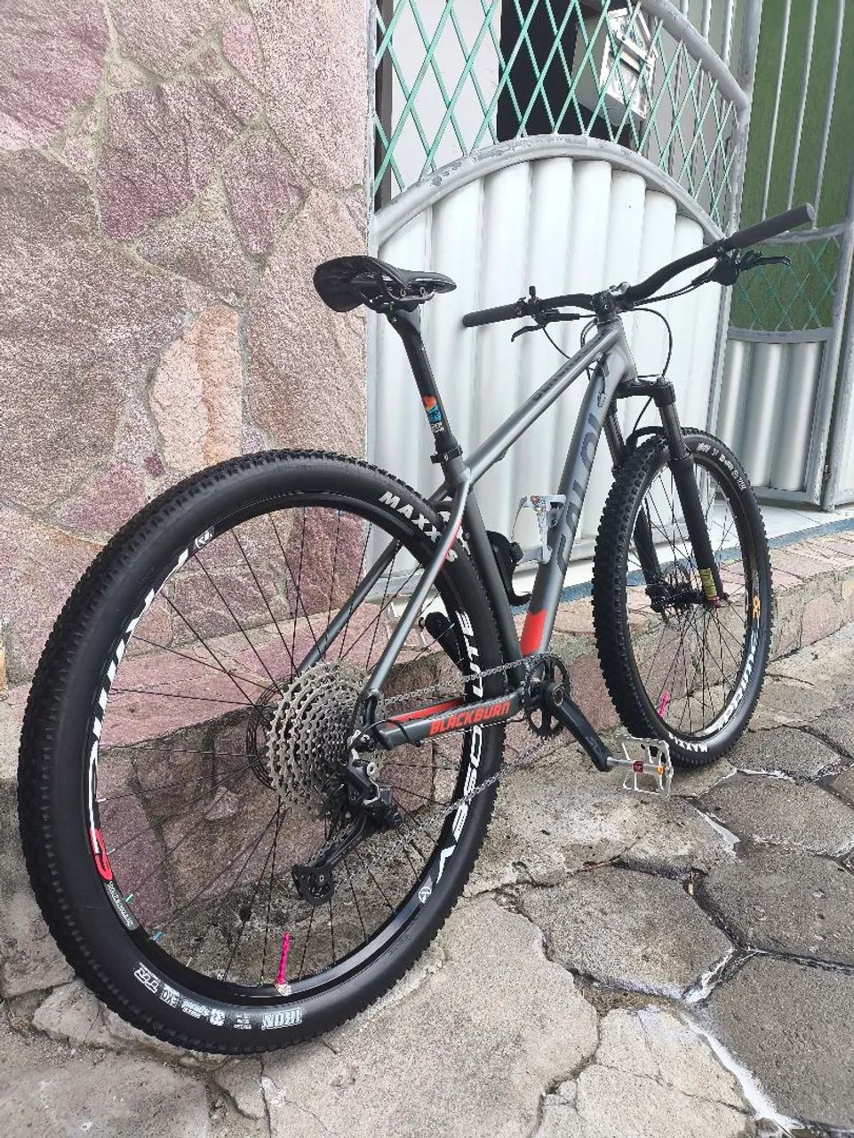 Bicicleta Aro 29 tm 17 - Foto 2
