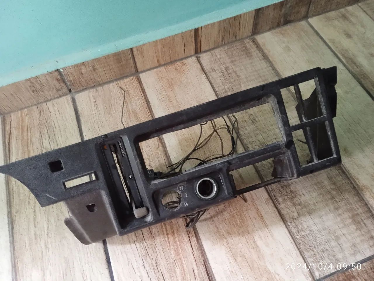 Moldura Painel Rádio GM Chevette/Chevy/Marajó  - Foto 4