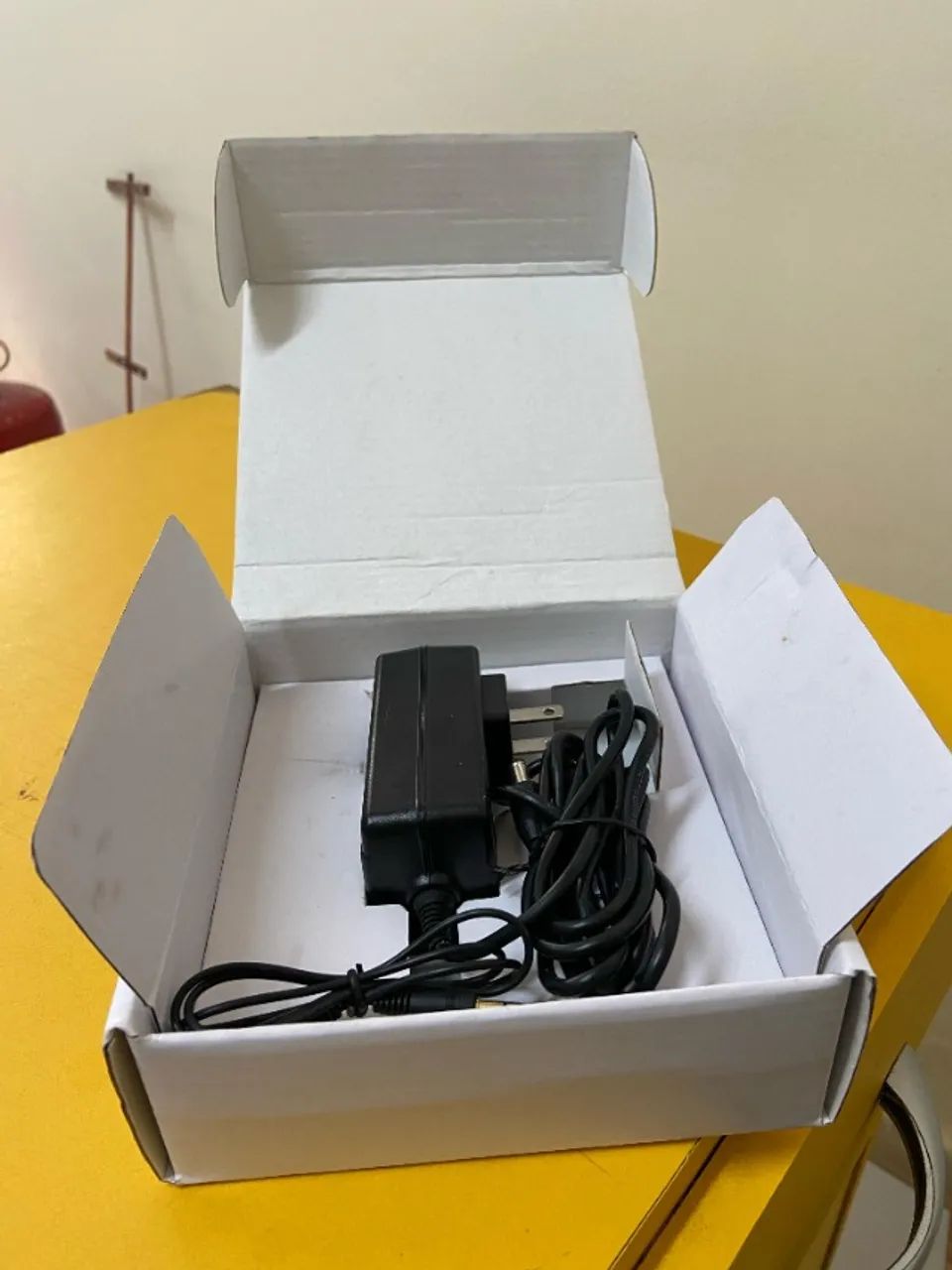 Caixa de som Wake Nuu Waterproof Aparelhos de Som Palmeira