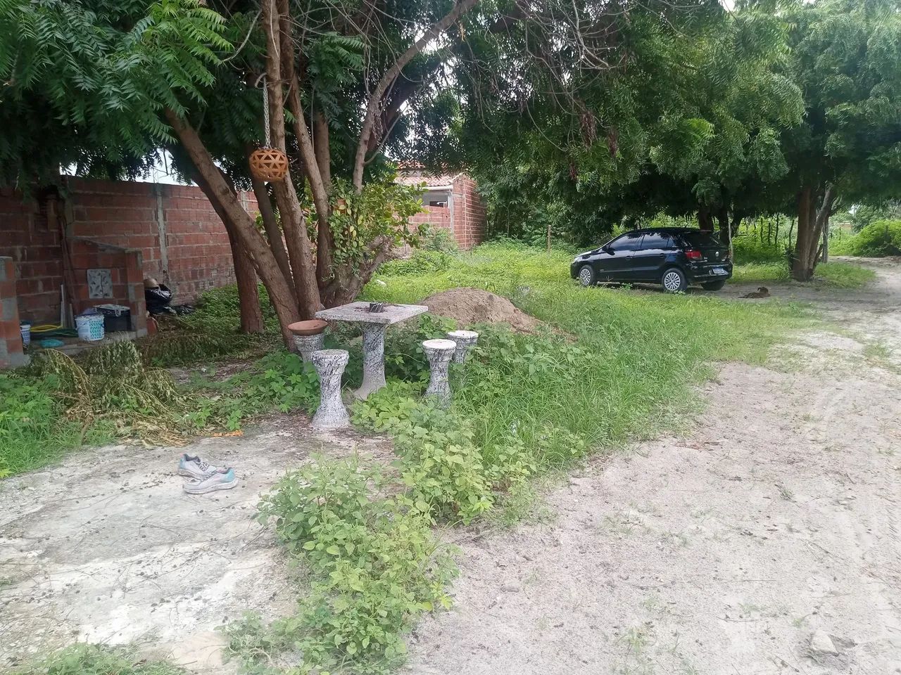 Vende-se este terreno em Pindoretama.(Pratius 1) Aceito troca em carro.