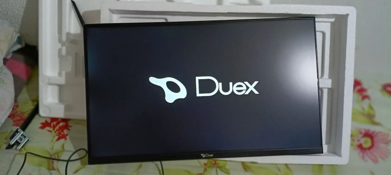 Monitor 27 inches64385329523459120