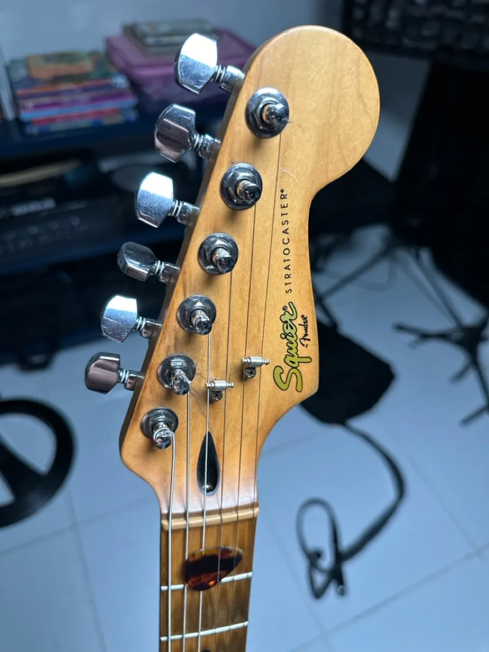 Guitarra Squier Stratocaster