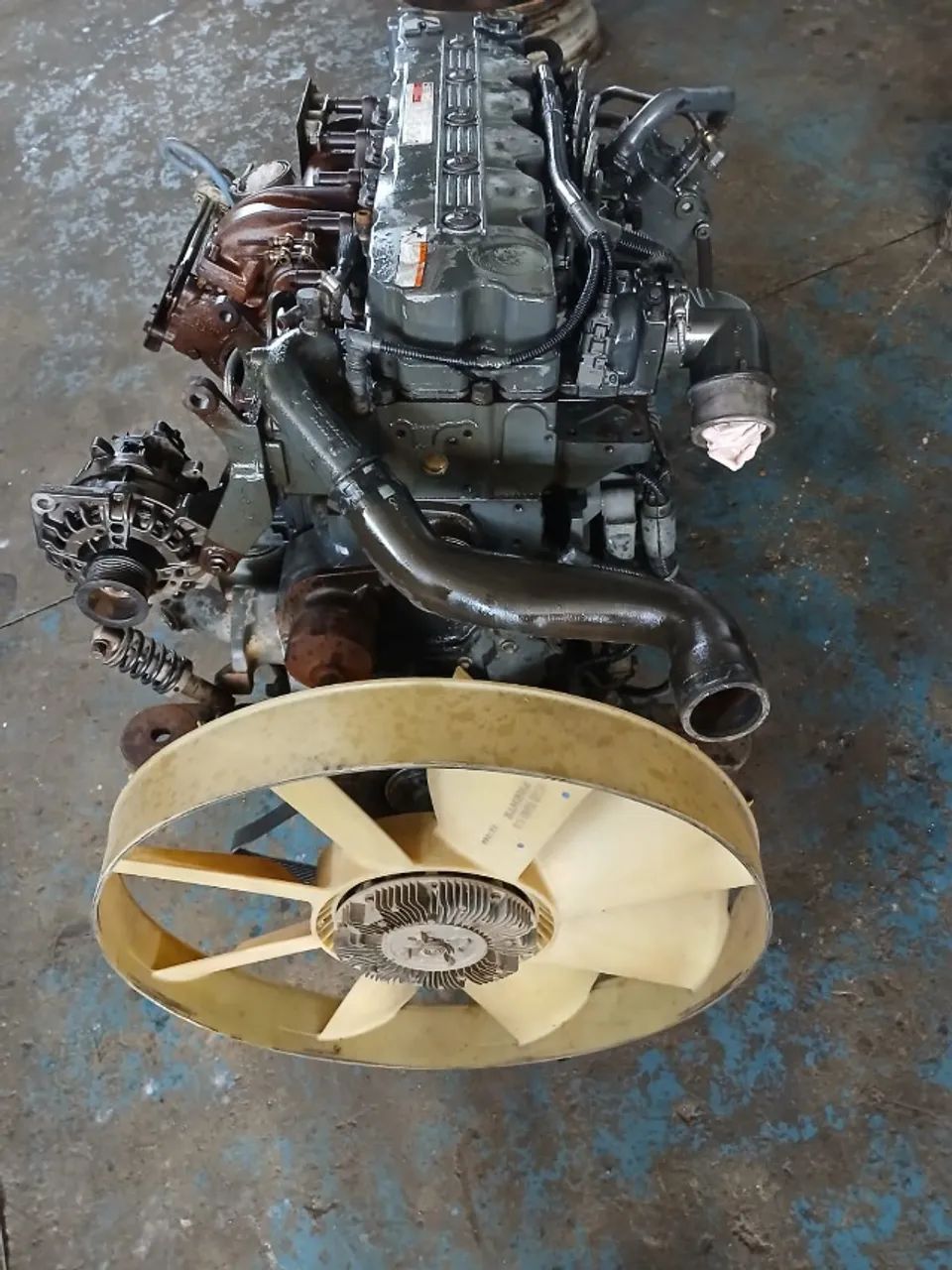 MOTOR CUMIS 6 CILINDROS FORD CARGO 2015 COM ARLA 2423/1724 - Foto 4