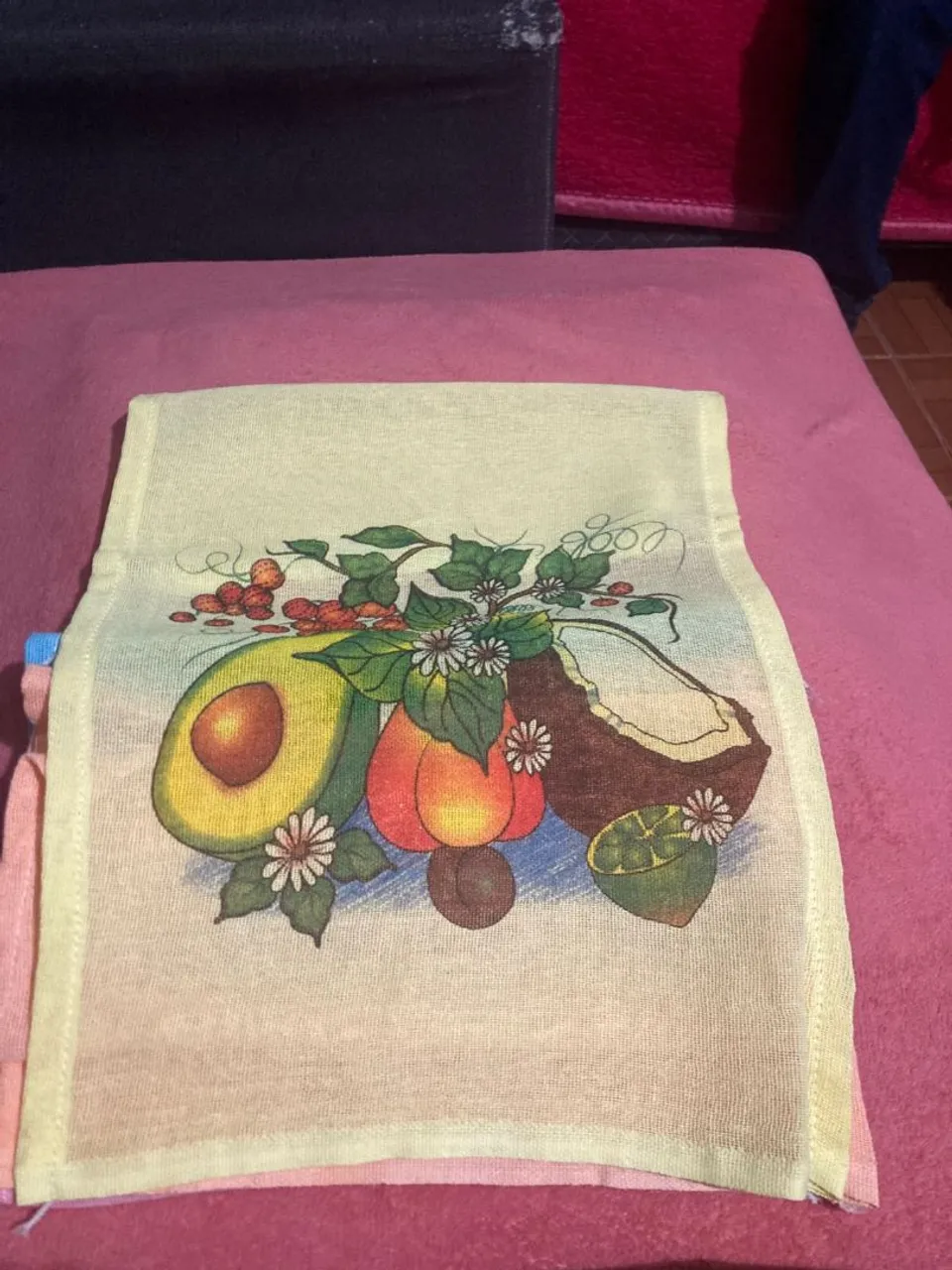 Toalha de Mão com Estampa de Frutas