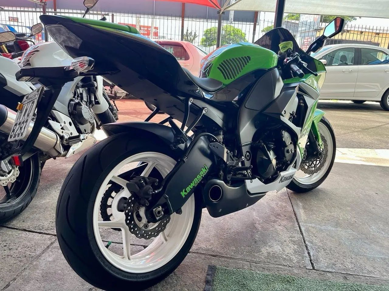 Kavazaki Ninja ZX 10 R 30.000km NOVA - Foto 4
