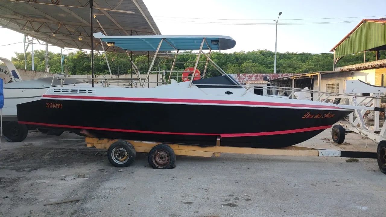 Lancha DM 24 pes diesel 