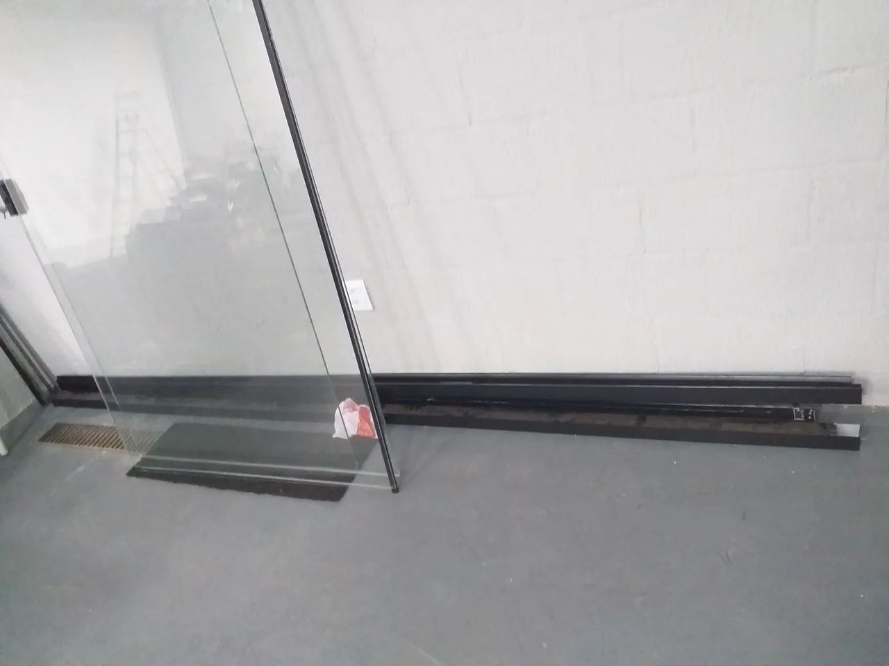 Porta de Vidro  Blindex  - Foto 3