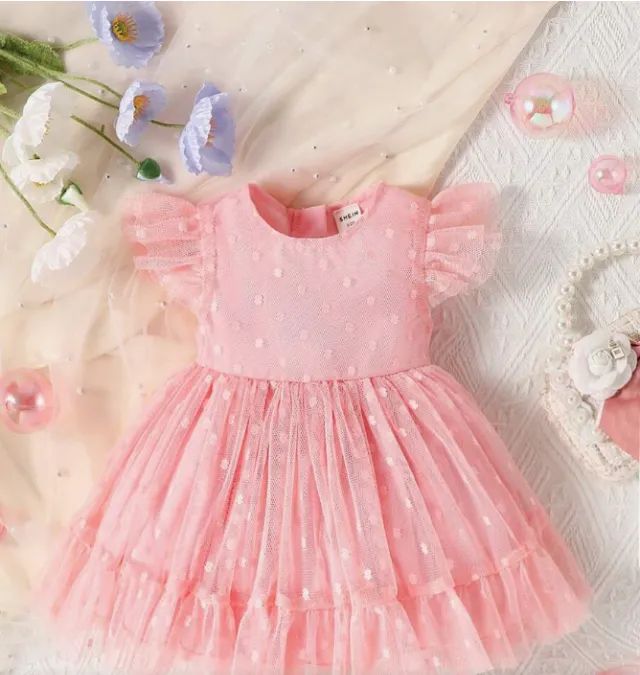 Novo Vestido Infantil - Elegância e Doçura para sua Pequena! 