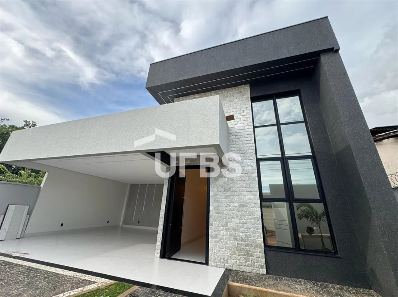 CASA 3 SUITES 305 SUL