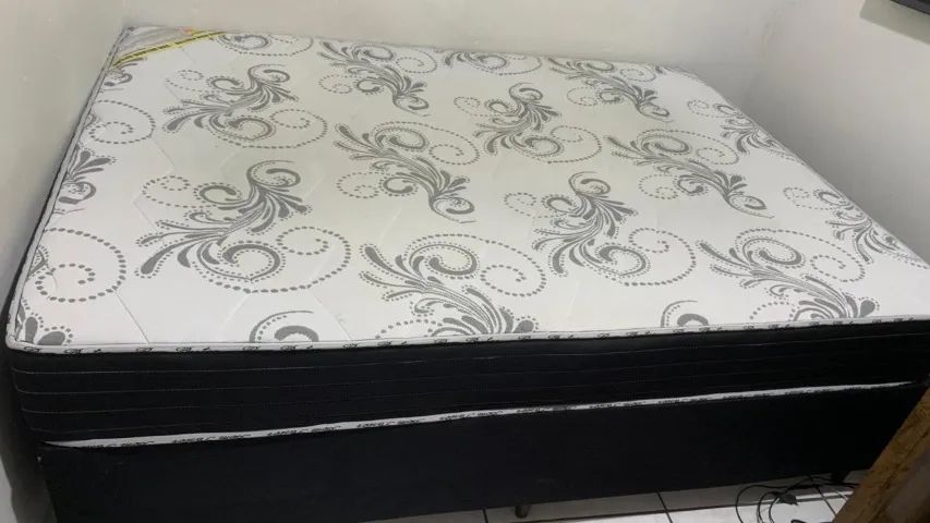 Cama box casal