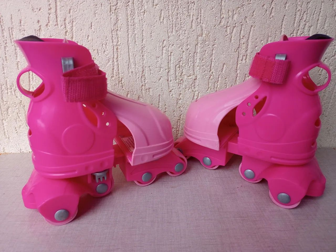 Patins Barbie Mattel Infantil  suporta até 20 kg  - Foto 2