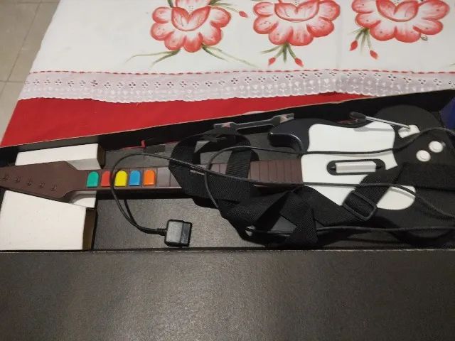 Guitarra Guitar Hero Play2 - Foto 2