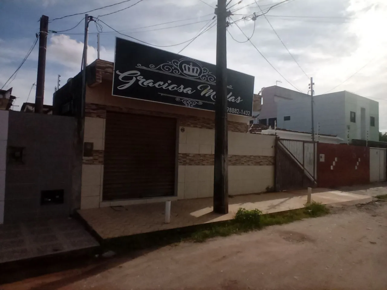 Bela casa no José Américo com ponto comercial 