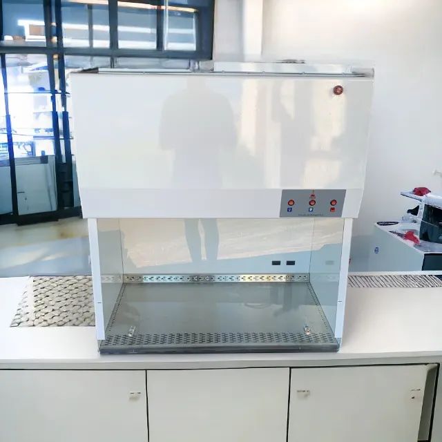 Capela de fluxo laminar  - Foto 4