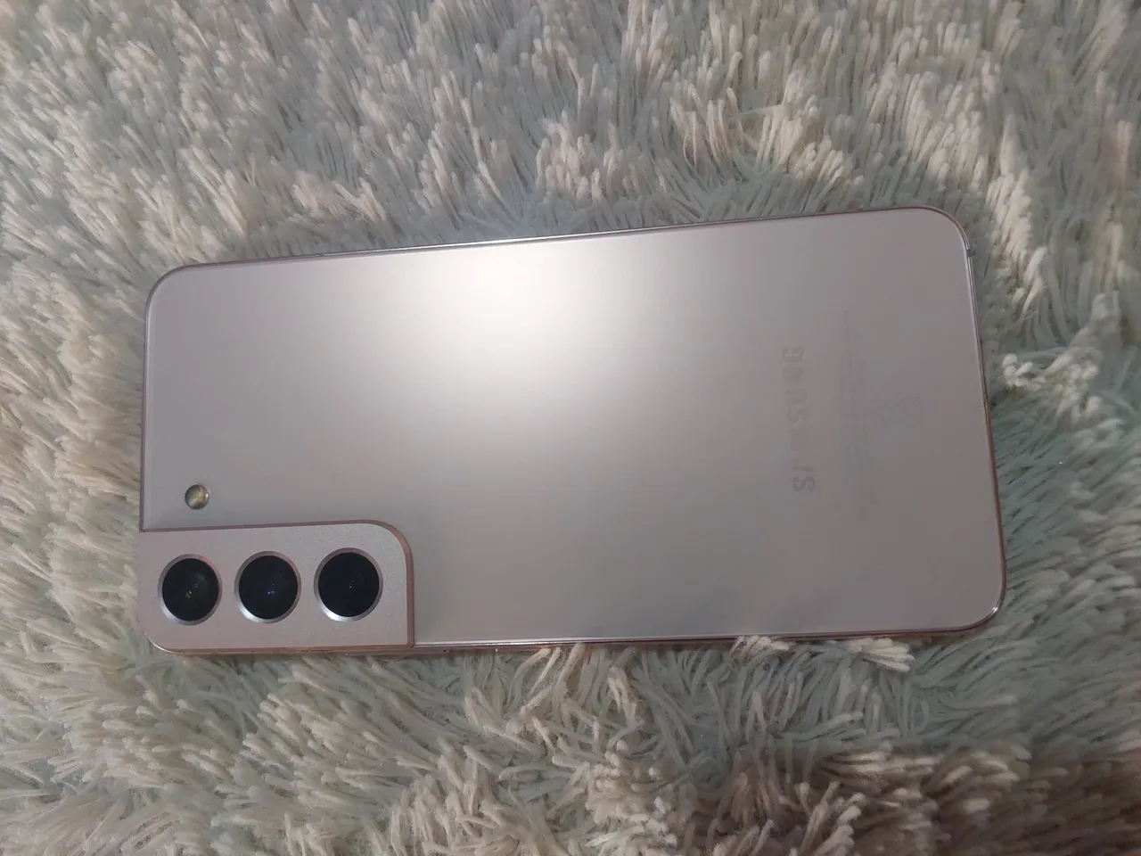 ? Samsung Galaxy S22 - Usado<br>
