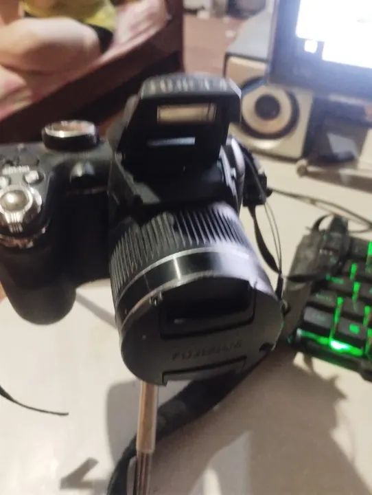  Câmera Fujifilm FinePix - Capture Cada Detalhe com Qualidade Profissional! - Foto 3