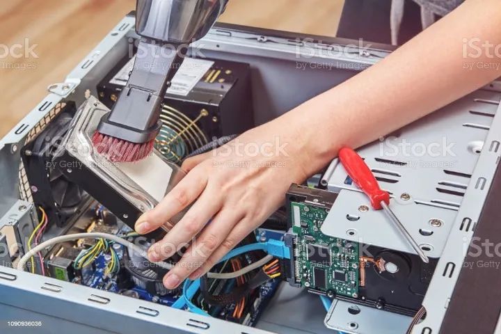 Empresa Seleciona Vendedores, Tec. TI , Aprendiz, Aux. Admin e Serv Gerais - Foto 2