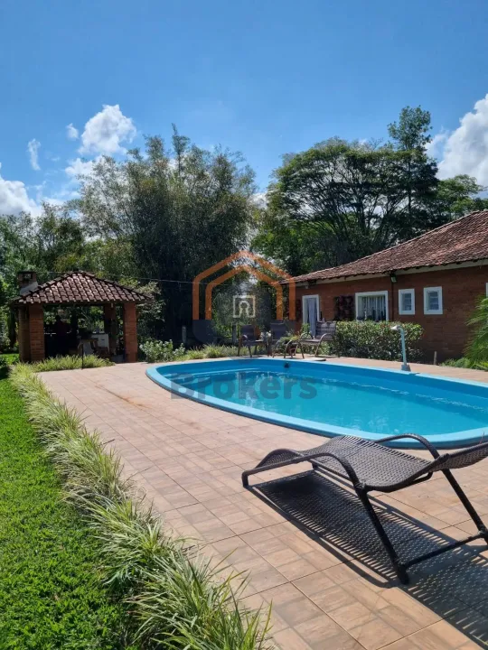 Sítio em Cercadinho - Alambari, SP