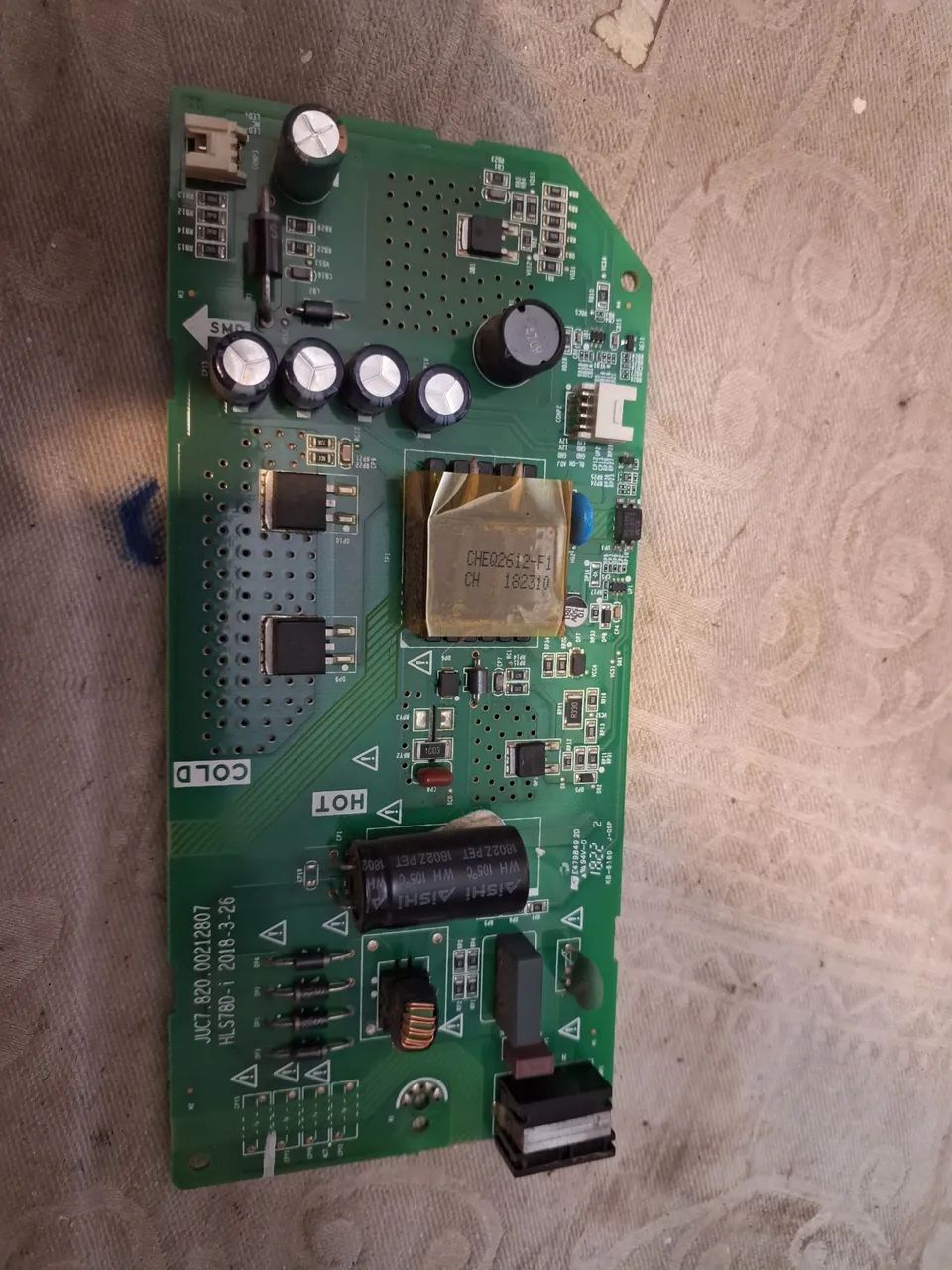 Placa principal e fonte ptv28g50sn led - Foto 3