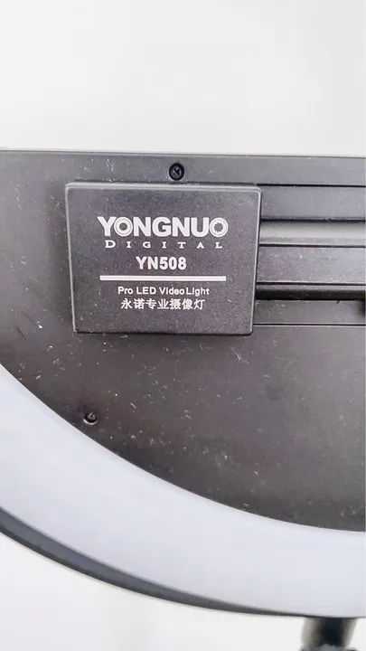 Vende-se Iluminador  Ring Light Yongnuo Yn508 Led + Fonte + Tripé - Foto 2