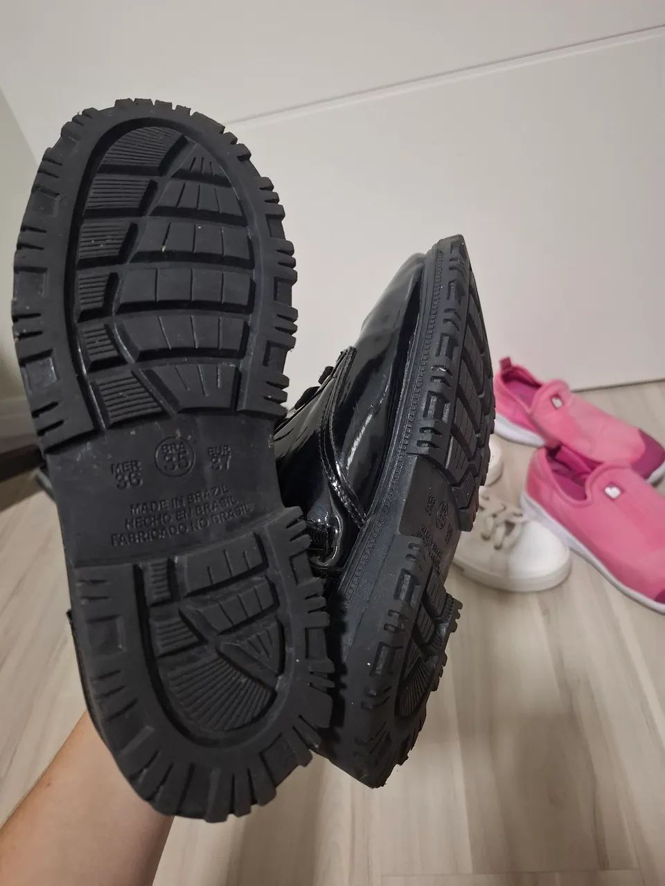 Lote de tênis número 35  - Foto 3