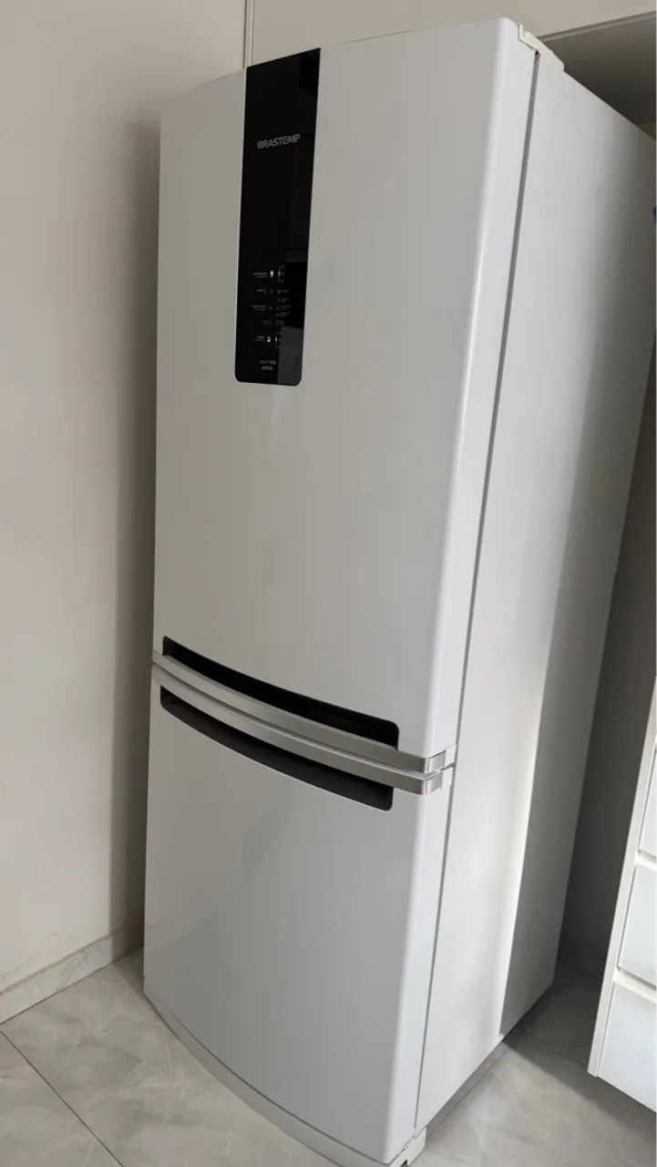 Geladeira BRASTEMP seminova 