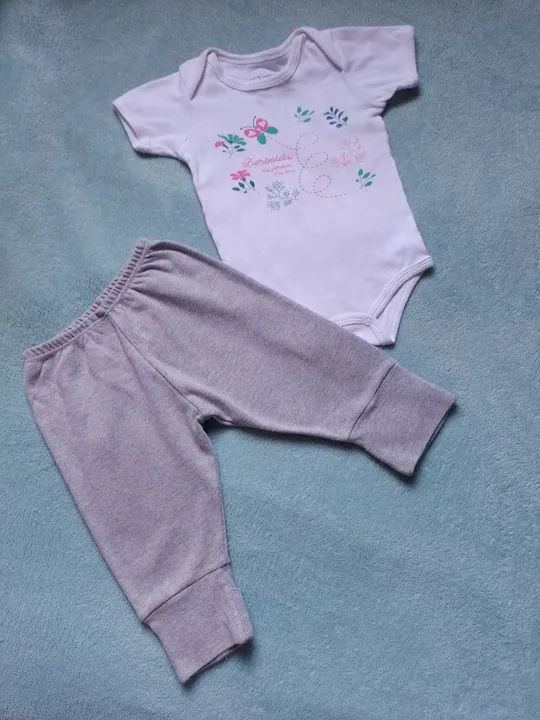 Conjunto de Roupa para Bebê - Body e Calça