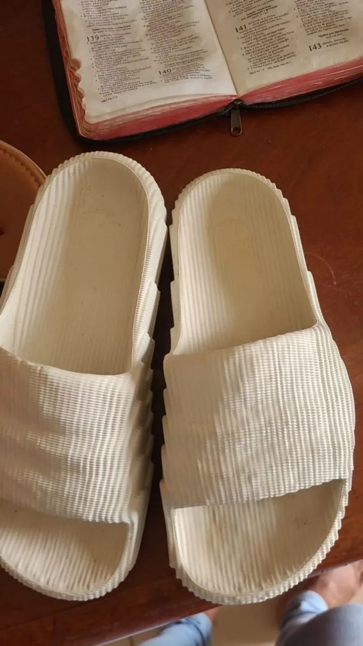 Sandália Adidas original