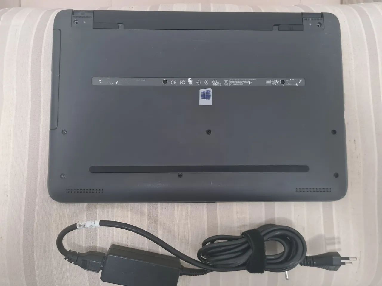 Notebook HP Core i3 - 8GB RAM - Tela 15" HD 300gb - Foto 4