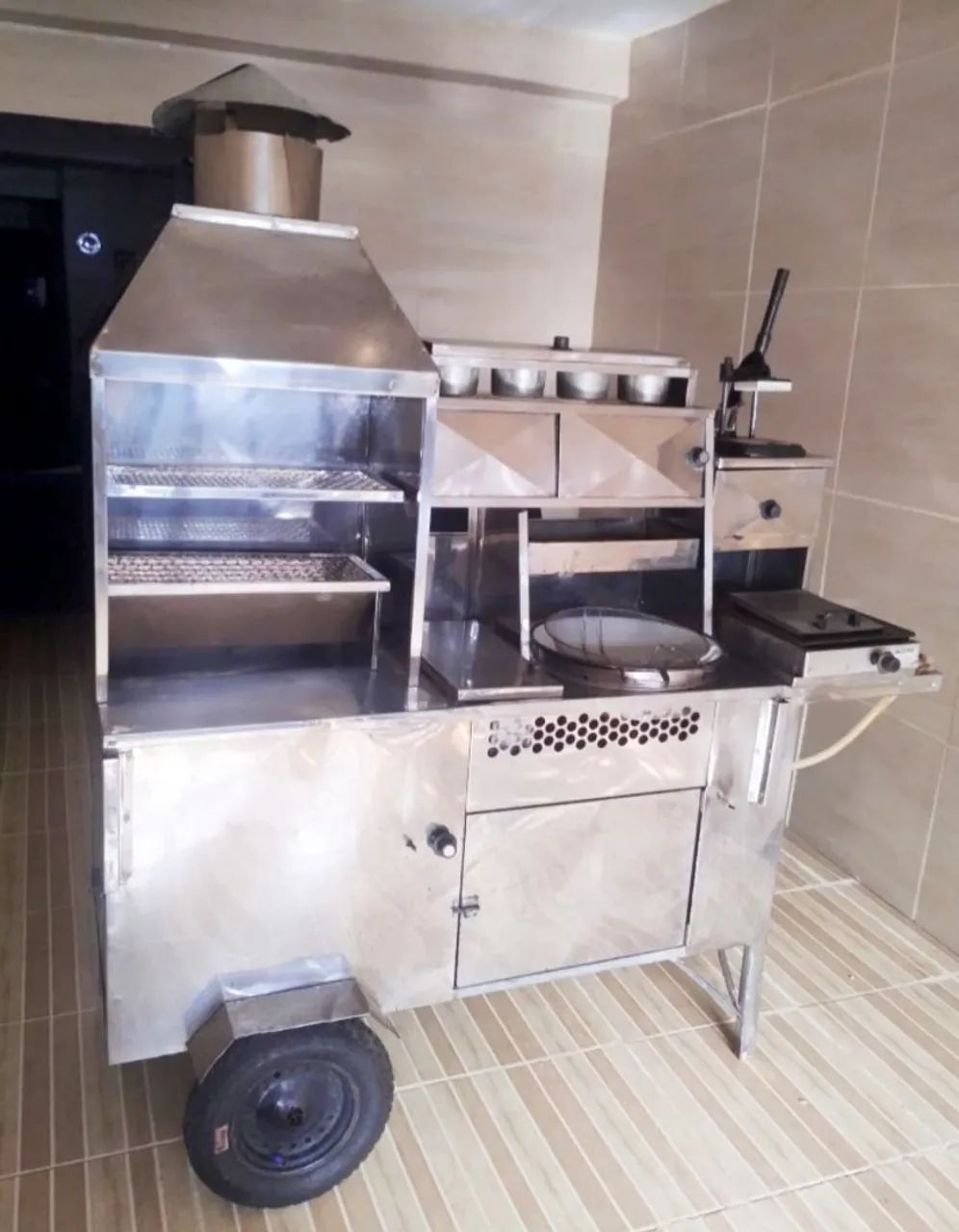 Carrinho de Lanches Fatura 7 mil por mês  - Foto 2