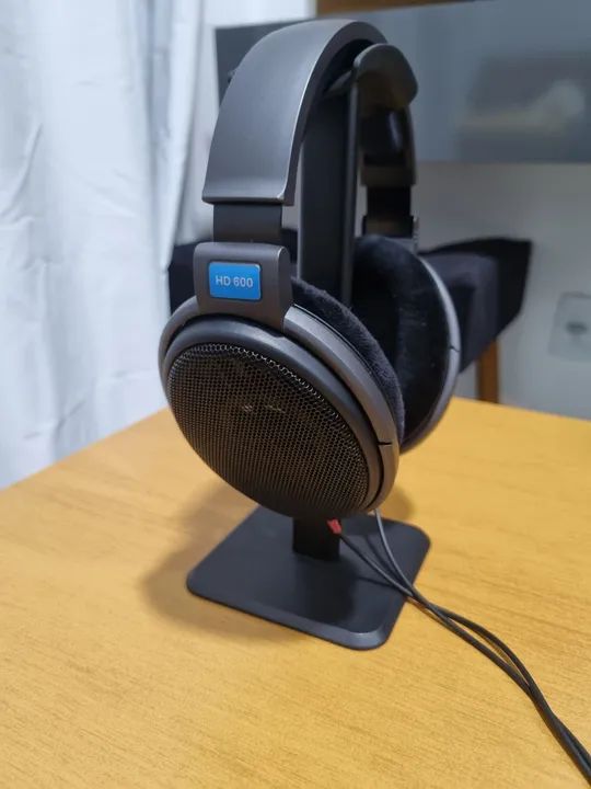 Fone de Ouvido Sennheiser HD 600 - Foto 2