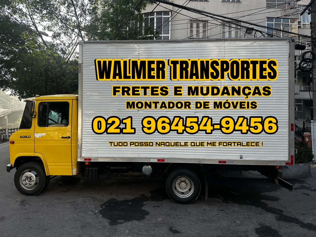 FRETES MUDANÇAS COM MONTADOR DE MÓVEIS