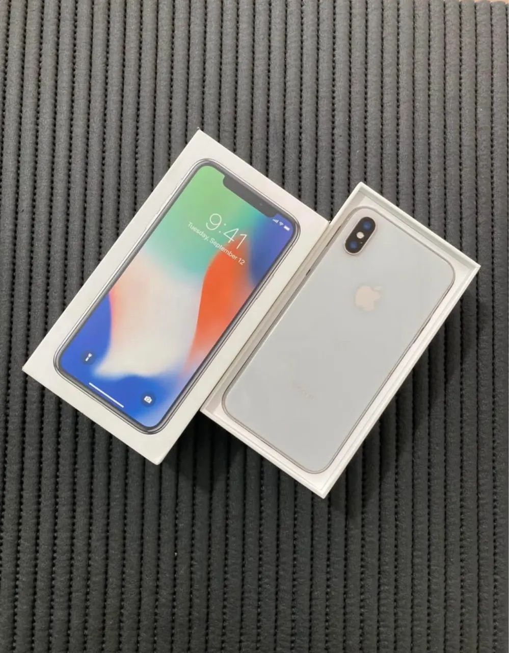 IPHONE X SILVER 64 - Celulares e Smartphones - Centro, Dourados