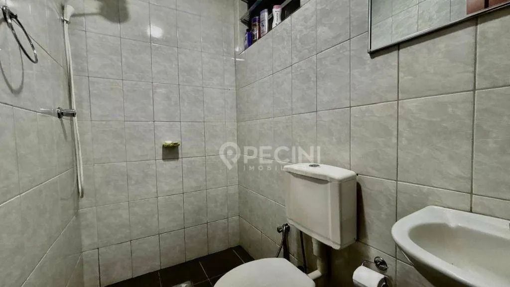 Casa para venda com 2 quartos no centro de Rio Claro. - Foto 5