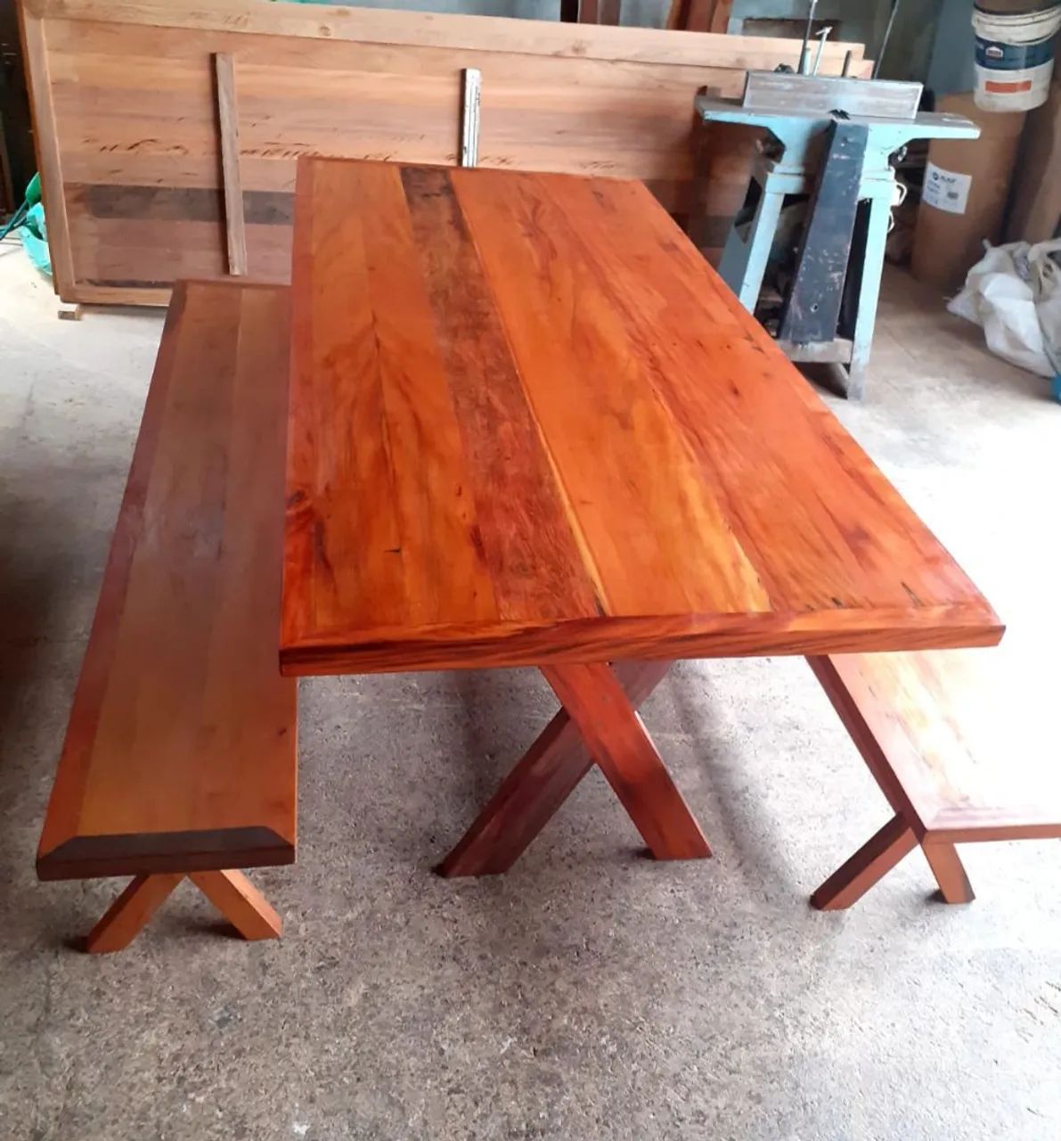 Mesa com bancos 200x90 madeira demolição peroba  - Foto 3