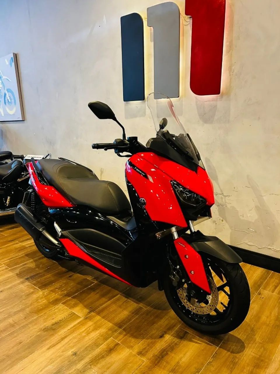 XMax 250 ABS 2024 - Foto 3