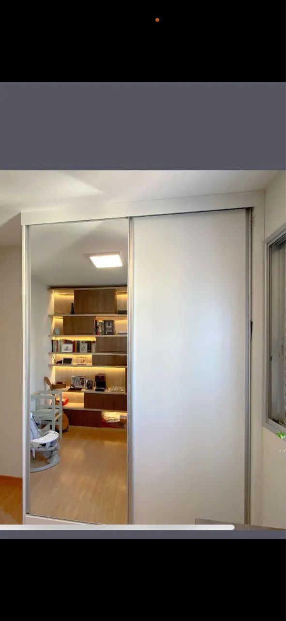 Guarda roupas branco 2 portas 