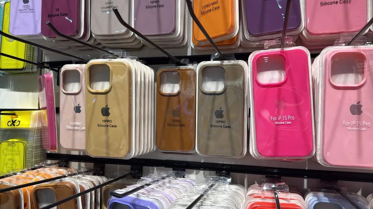 Kit 3 capas iPhone temos para diversos modelos 