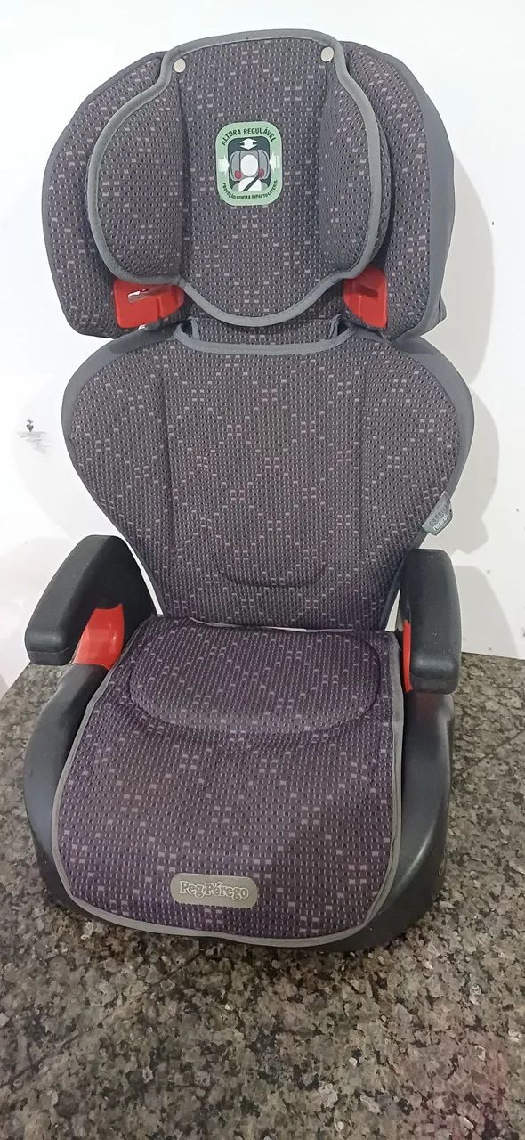 Assento com encosto da Burigotto linha Protege