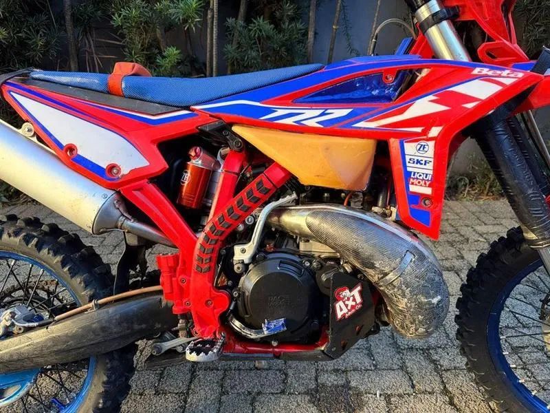 BETA 300 RACING 2T 2022 - Foto 2