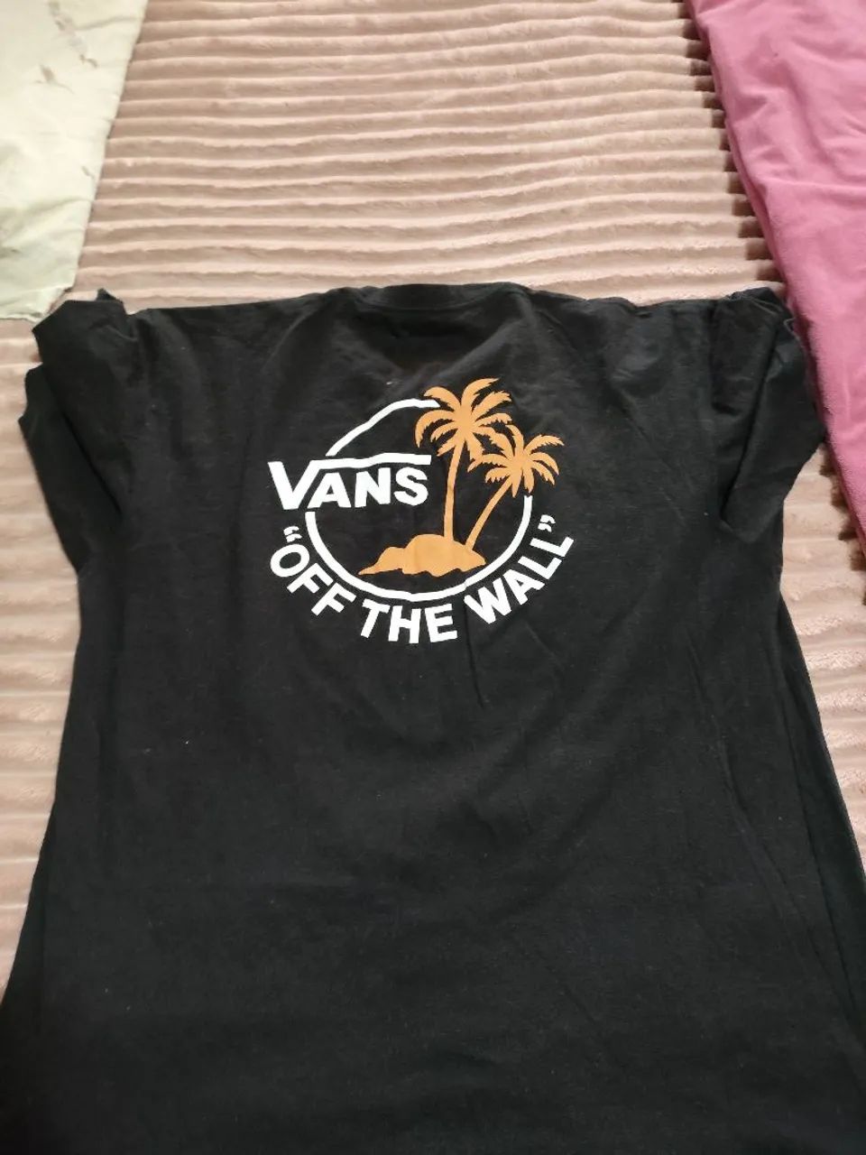 Vendo camiseta da Vans  - Foto 3
