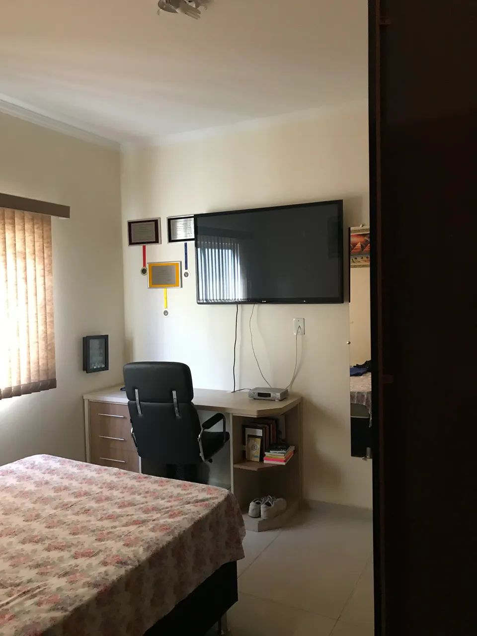 Casa na Área Central (próximo Avenida Tamoios) - Foto 2