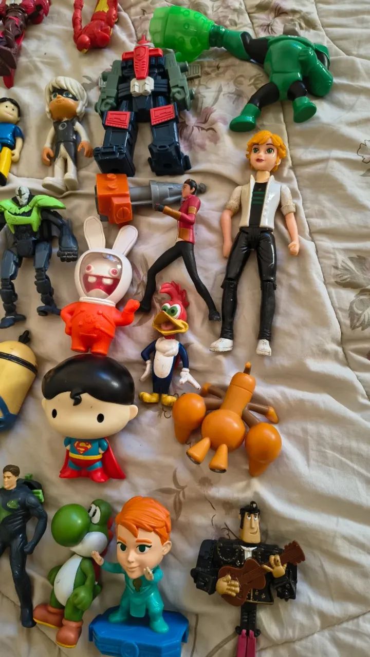 Lote brinquedos Mac Donald's MC brindes e miniaturas - Foto 4