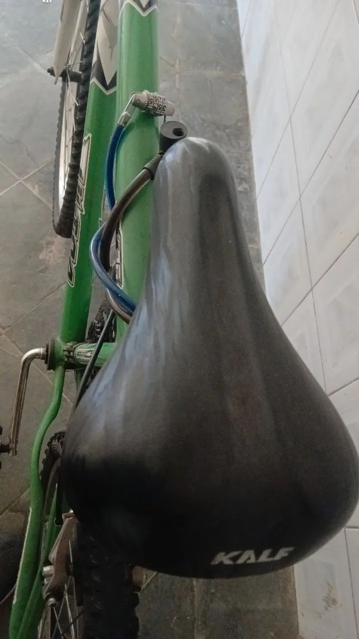 Bicicleta 18 marchas aro 26 - Foto 4