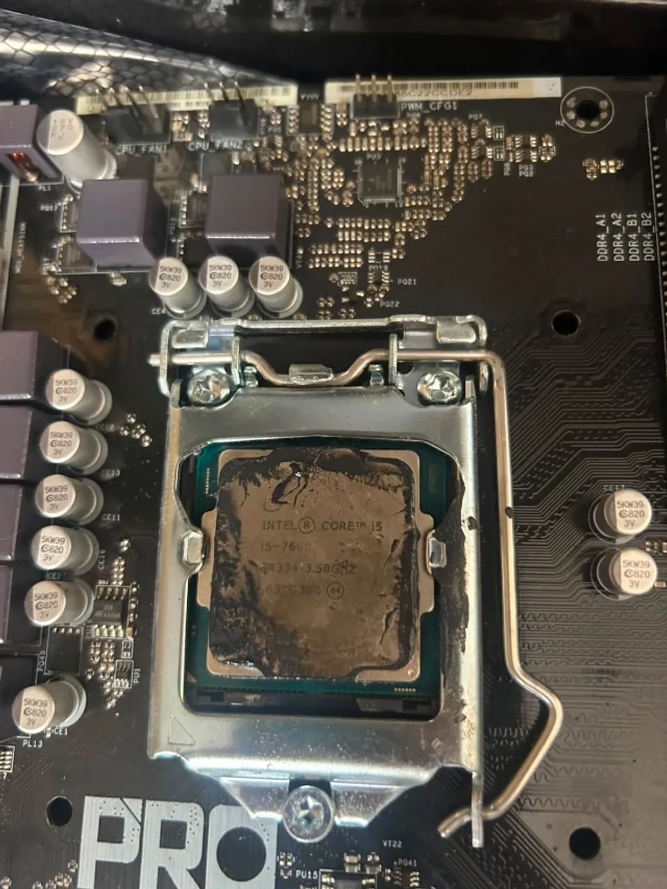 Placa mãe H270M PRO 4 + Processador intel i5 7600 - Foto 2