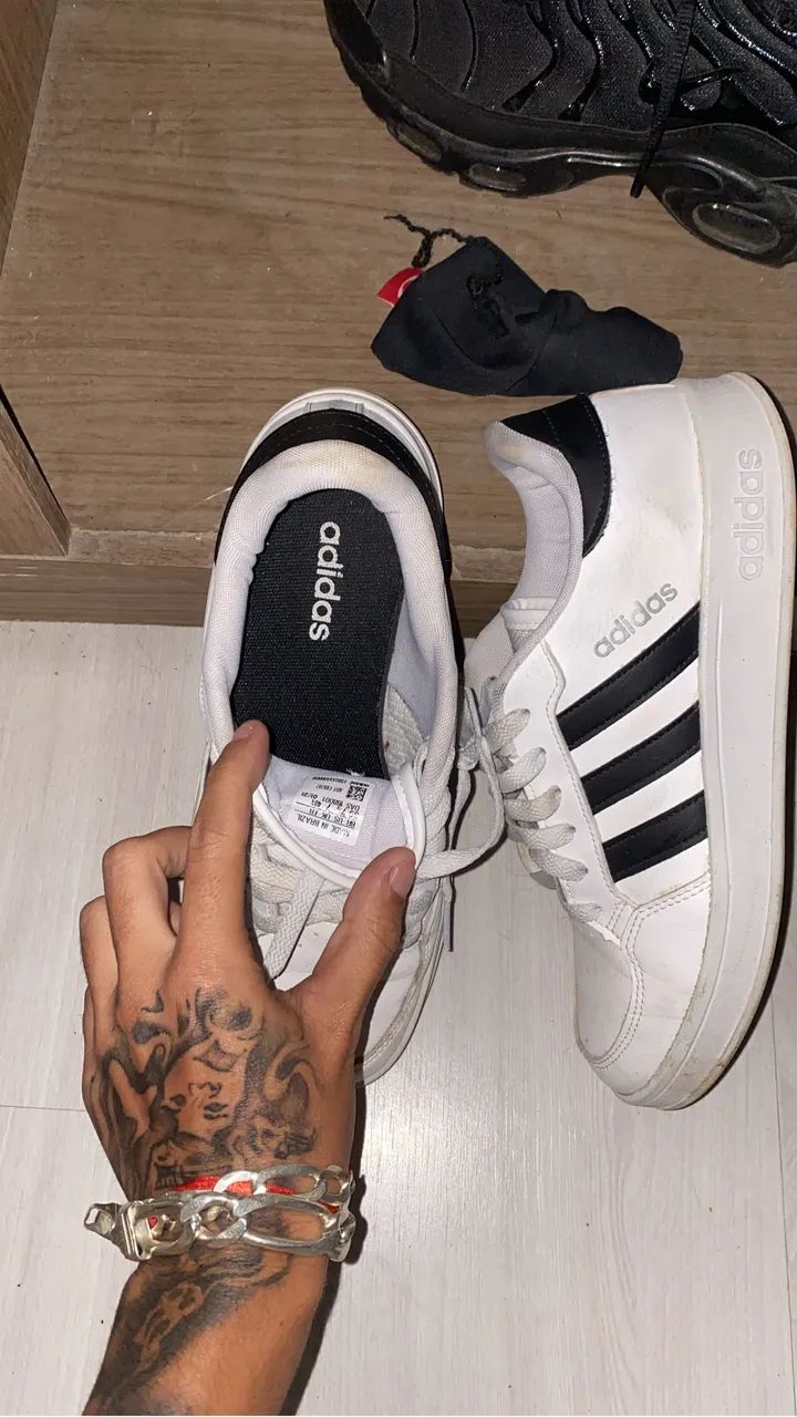 Tênis adidas  - Foto 2